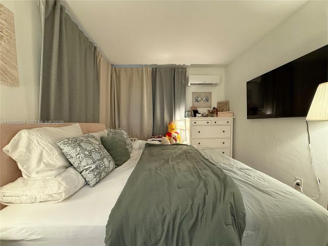 3121-3123 SW 25th Ter, Miami, FL 33133