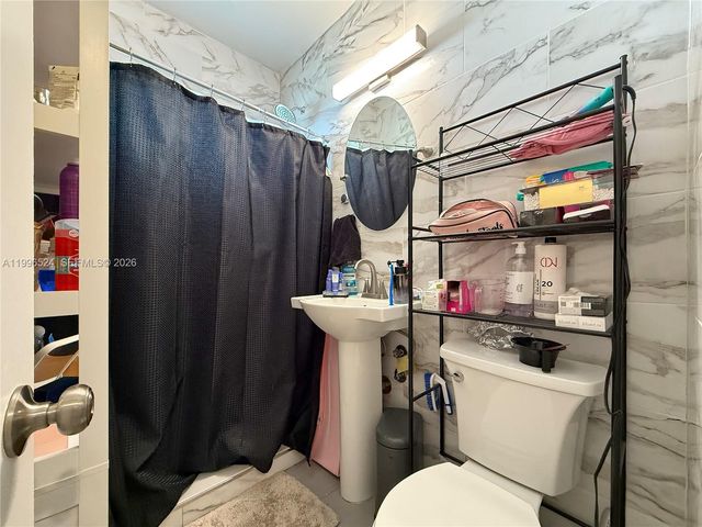 3121-3123 SW 25th Ter, Miami, FL 33133