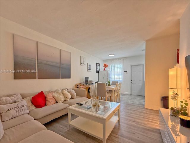 3121-3123 SW 25th Ter, Miami, FL 33133