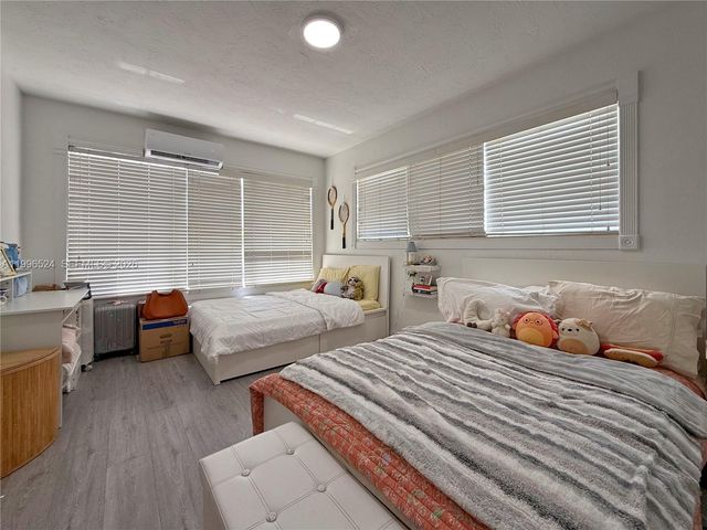 3121-3123 SW 25th Ter, Miami, FL 33133