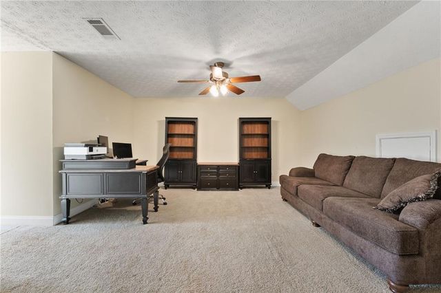 1927 Highway 16 E, Jackson, GA 30233