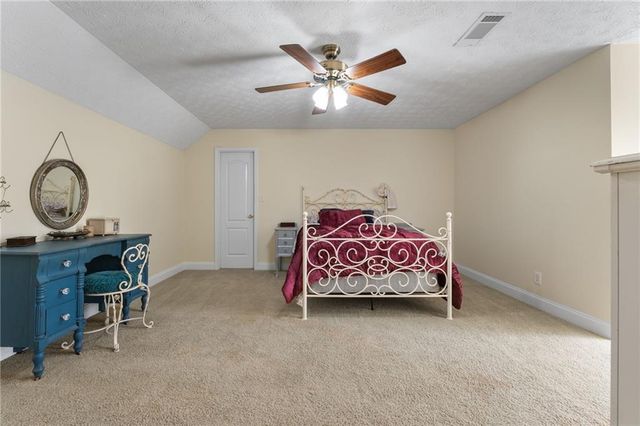 1927 Highway 16 E, Jackson, GA 30233