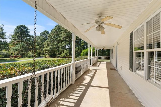 1927 Highway 16 E, Jackson, GA 30233