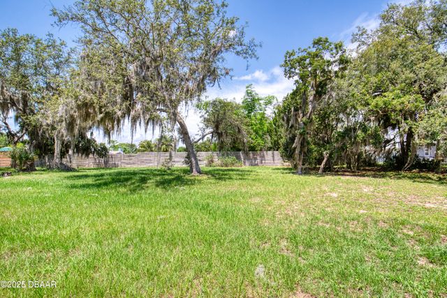 747 Taylor Road, Port Orange, FL 32127