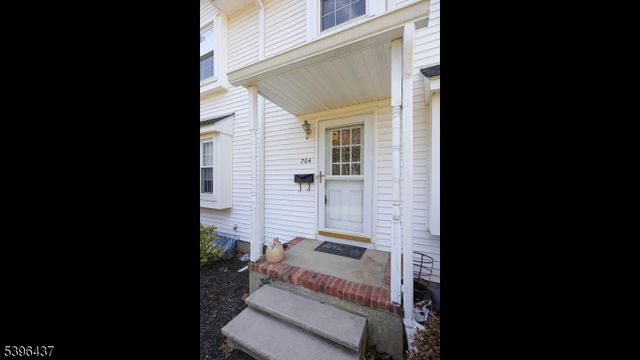 704 Marlborough Common, Hillsborough Twp., NJ 08844