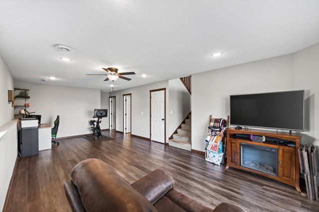 21050 336th Street, Taylors Falls, MN 55084