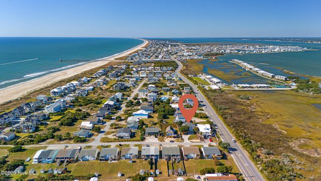 102 Freeman Lane, Atlantic Beach, NC 28512