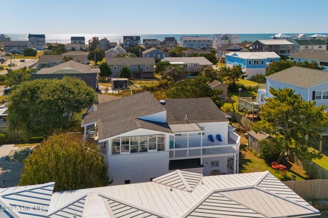 102 Freeman Lane, Atlantic Beach, NC 28512