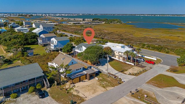 102 Freeman Lane, Atlantic Beach, NC 28512