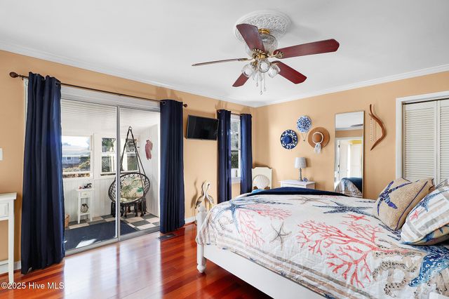 102 Freeman Lane, Atlantic Beach, NC 28512