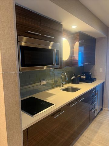 551 N Fort Lauderdale Beach Blvd R1810, Fort Lauderdale, FL 33304