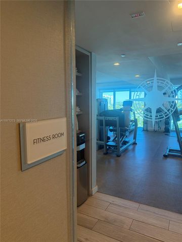 551 N Fort Lauderdale Beach Blvd R1810, Fort Lauderdale, FL 33304