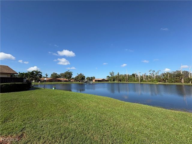 6342 Royal Woods DR, Fort Myers, FL 33908