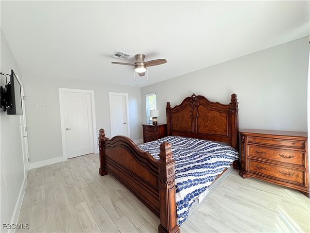 6342 Royal Woods DR, Fort Myers, FL 33908