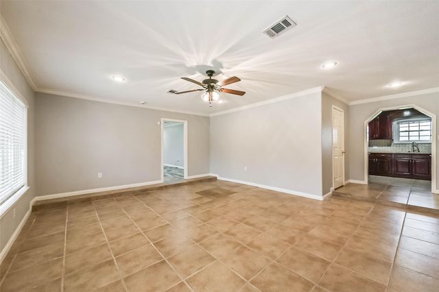 10999 Fairland Drive, Houston, TX 77051