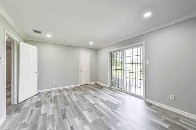 10999 Fairland Drive, Houston, TX 77051