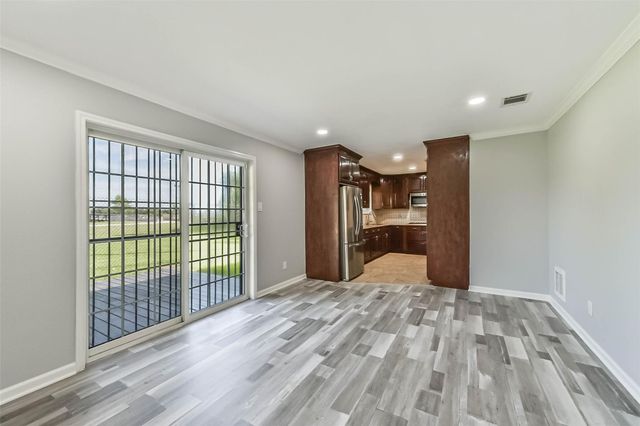 10999 Fairland Drive, Houston, TX 77051