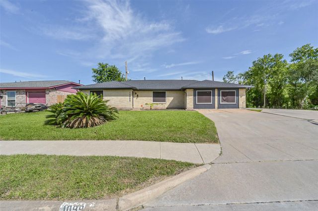 10999 Fairland Drive, Houston, TX 77051