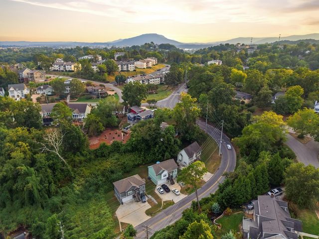 1020 Fernway Road, Chattanooga, TN 37405