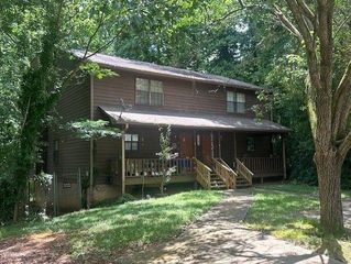 1545 Springwood Drive Southeast SE Drive, Smyrna, GA 30080