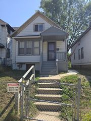 2630 N 24th STREET, Milwaukee, WI 53206