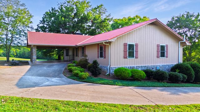 20 Riverbend Ln, Carthage, TN 37030