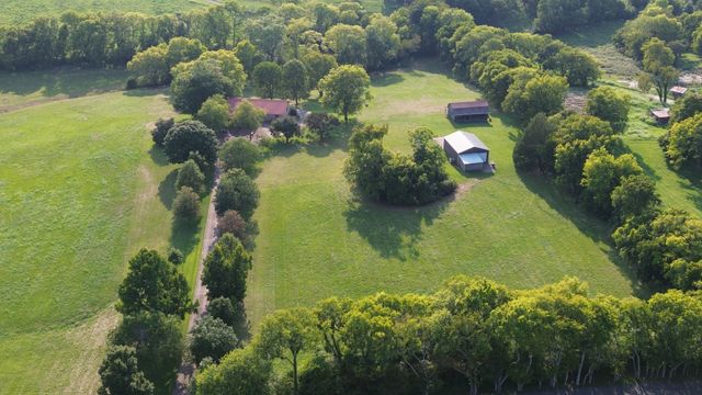 20 Riverbend Ln, Carthage, TN 37030