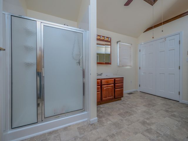 105 Poplar Ct, West Liberty, KY 41472