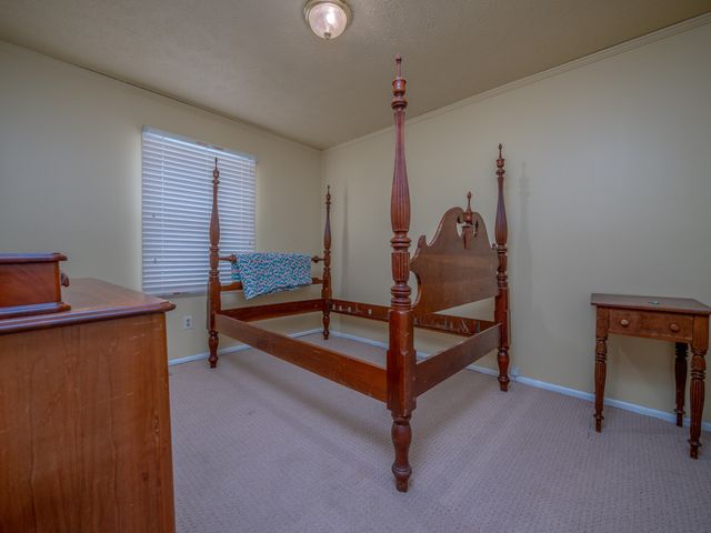 105 Poplar Ct, West Liberty, KY 41472