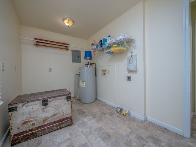 105 Poplar Ct, West Liberty, KY 41472