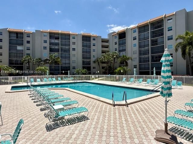 3910 Inverrary Boulevard 407B, Lauderhill, FL 33319