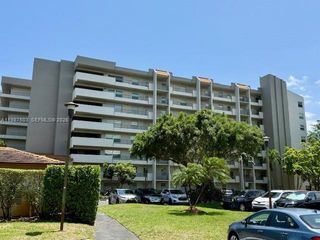 3910 Inverrary Boulevard 407B, Lauderhill, FL 33319