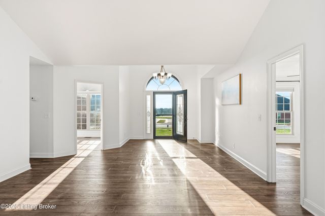 149 Wood Gate Dr, Mt Washington, KY 40047