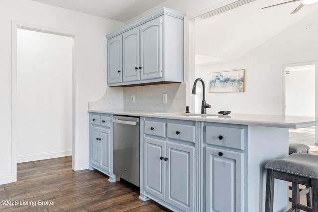 149 Wood Gate Dr, Mt Washington, KY 40047