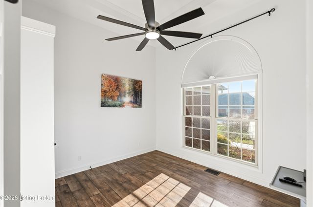 149 Wood Gate Dr, Mt Washington, KY 40047