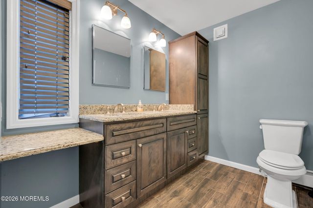 883 Goose Creek Road, Toms River, NJ 08753