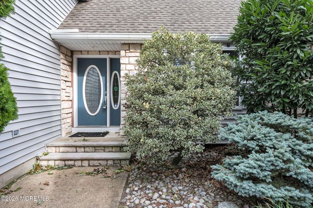 883 Goose Creek Road, Toms River, NJ 08753