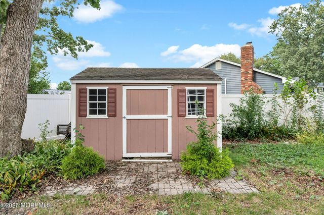 883 Goose Creek Road, Toms River, NJ 08753