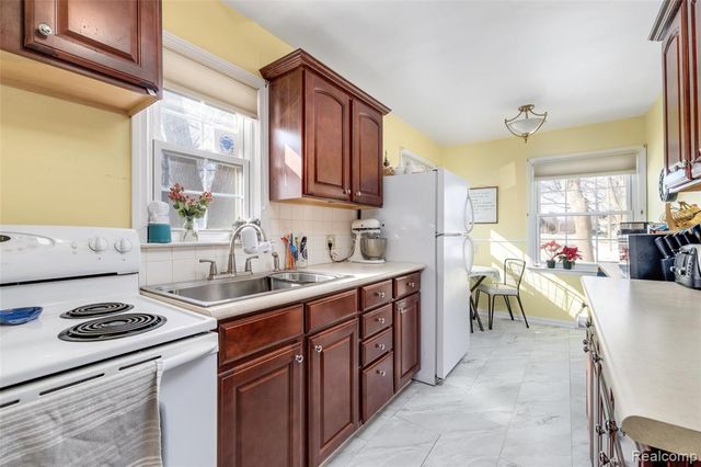 500 N Main Street, Imlay City, MI 48444