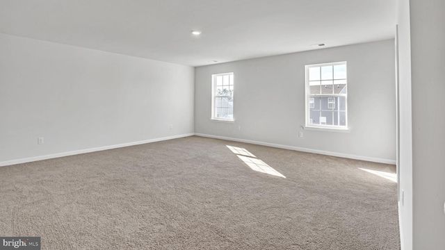 34 N PACKARD ST, Hammonton, NJ 08037