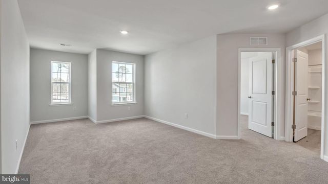 34 N PACKARD ST, Hammonton, NJ 08037