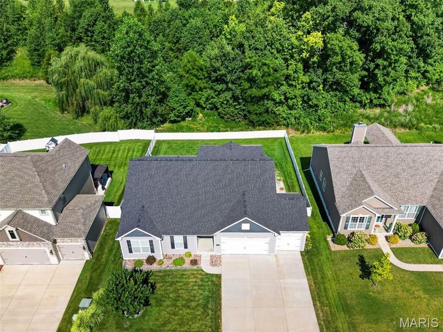 345 Mystic Brook Drive, O'fallon, MO 63366