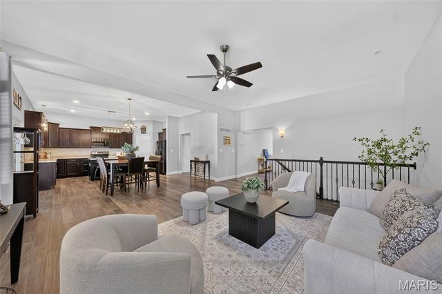 345 Mystic Brook Drive, O'fallon, MO 63366