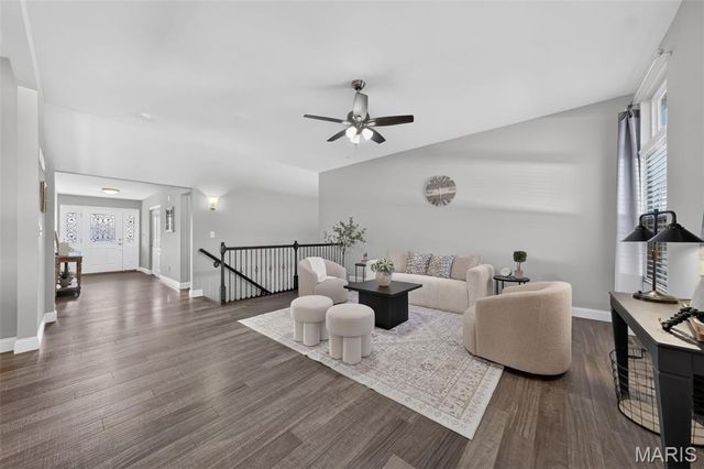 345 Mystic Brook Drive, O'fallon, MO 63366
