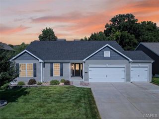 345 Mystic Brook Drive, O'fallon, MO 63366