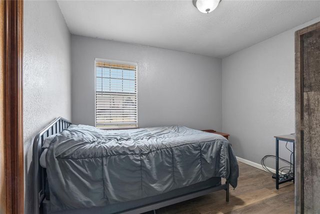 2109 N Lincoln Avenue, Moore, OK 73160