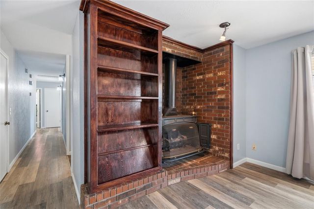 2109 N Lincoln Avenue, Moore, OK 73160