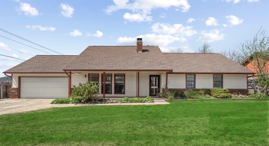 2109 N Lincoln Avenue, Moore, OK 73160