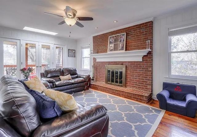 555 Greenland Road, Sandy Springs, GA 30342