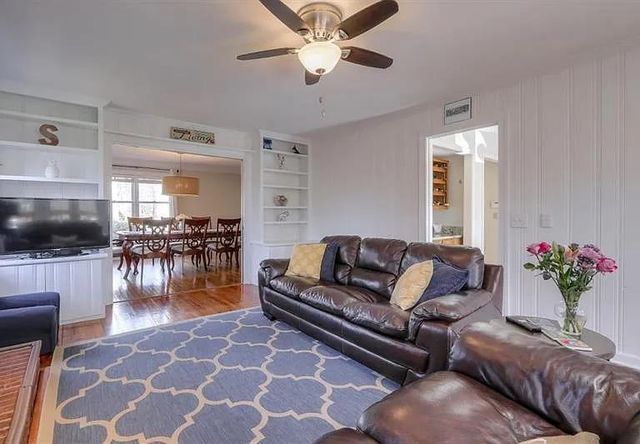 555 Greenland Road, Sandy Springs, GA 30342